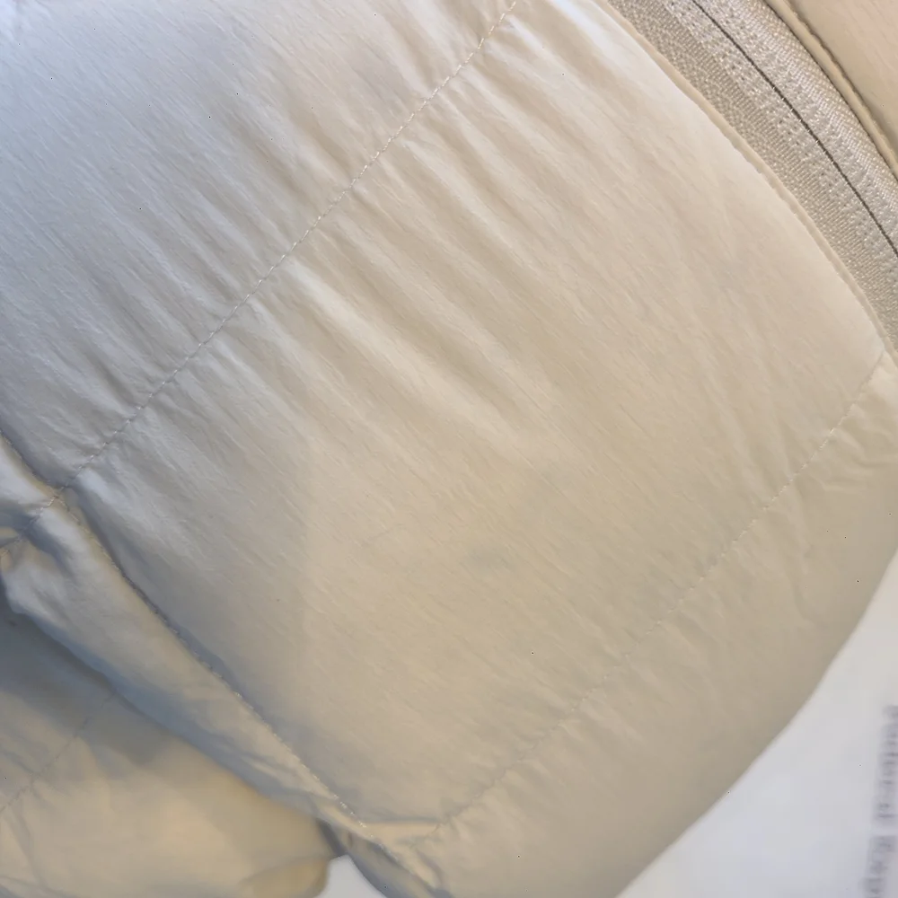 Columbia Medium Women's Cream Puffer Vest Down Filled NWT - Picture 16 of 16